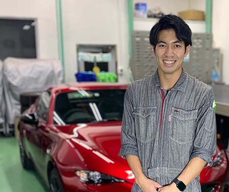 コーティングスタッフ 荒川 祐輝